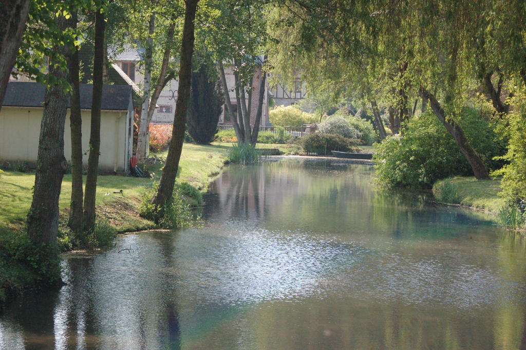 La Chaiserie La Croix-Saint-Leufroy Dış mekan fotoğraf